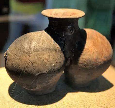 新石器·双体陶罐·昌都卡若遗址出土