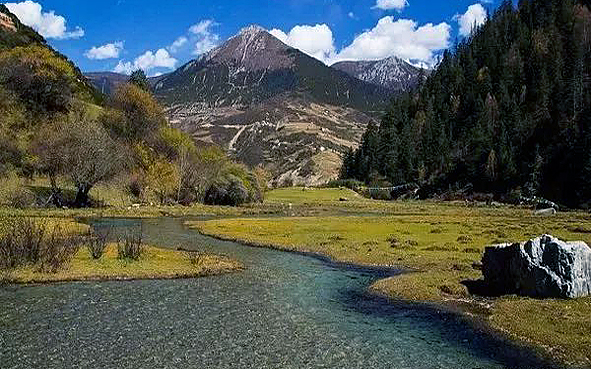 甘孜州-白玉县-山岩乡-金沙江·火龙沟（山岩戈巴文化）自然保护区