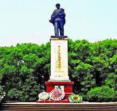 重庆市-铜梁区-城区-凤山公园·邱少云烈士纪念馆（纪念碑）