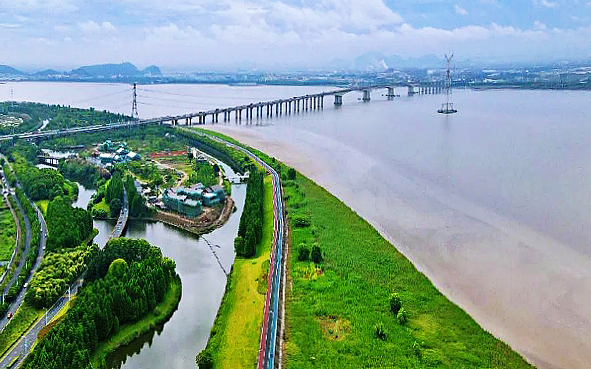 杭州市-钱塘区-钱塘江·下沙大桥（沿江湿地）风景区