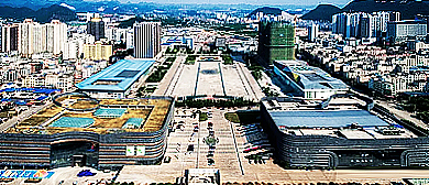 黔西南州-兴义市区-兴义国际会展中心·桔山广场