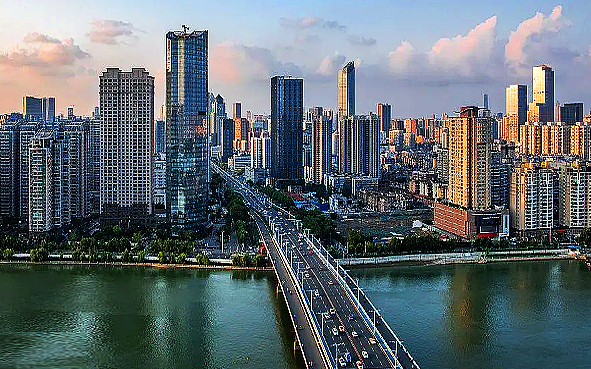 武汉市-硚口区-沿河大道-汉江（江汉桥）滨江风景区