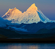 日喀则市-定日县-喜马拉雅·洛子峰（世界第四高峰·8516米）